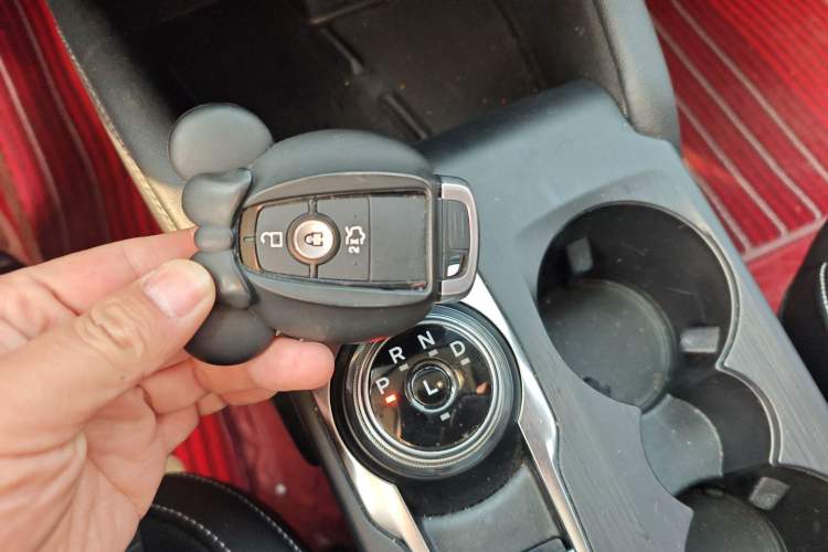 Used Ford Focus 2021 Hatchback EcoBoost 180 Automatic Titanium Edition Vehicle Key