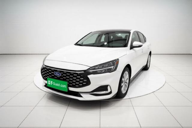 Used Ford Focus 2021 Sedan EcoBoost 180 Automatic Trendy Model