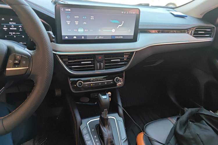 Used Ford Focus 2022 Hatchback EcoBoost 180 Automatic Performance Edition Audio And AC Panel