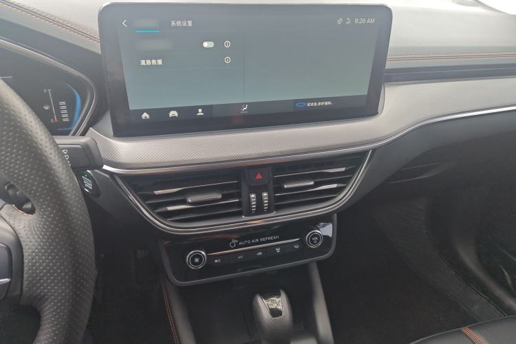 Used Ford Focus 2022 Sedan EcoBoost 180 Automatic Performance Edition Audio And AC Panel