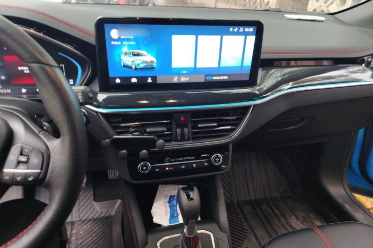 Used Ford Focus 2022 Hatchback EcoBoost 180 Automatic ST Line Audio And AC Panel