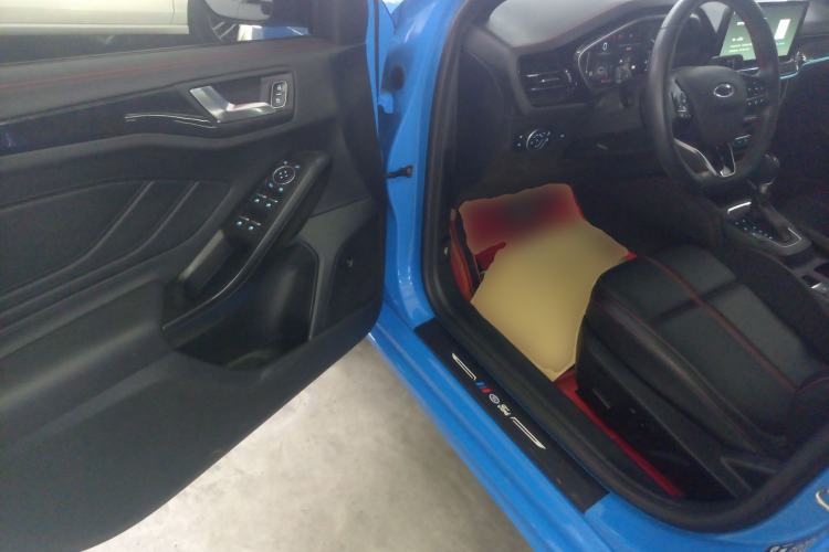 Used Ford Focus 2022 Sedan EcoBoost 180 Automatic ST Line Driver Seat