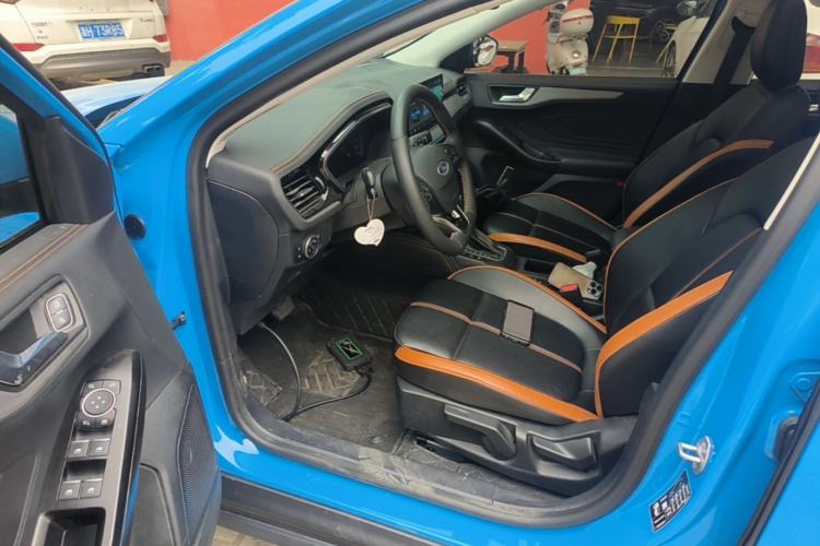 Used Ford Focus 2022 Sedan EcoBoost 180 Automatic Performance Edition Driver Seat