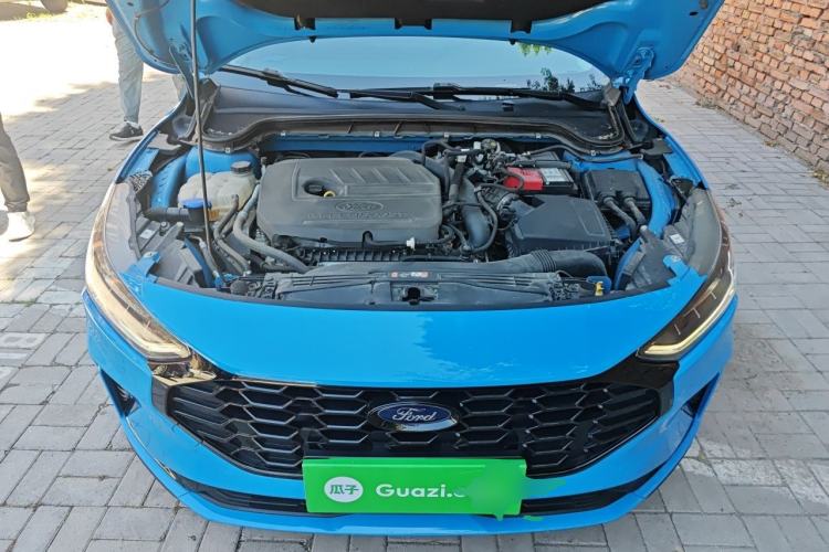 Used Ford Focus 2022 Hatchback EcoBoost 180 Automatic Performance Edition Engine Bay