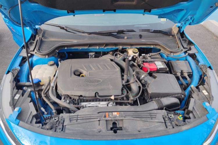 Used Ford Focus 2022 Sedan EcoBoost 180 Automatic ST Line Engine Bay