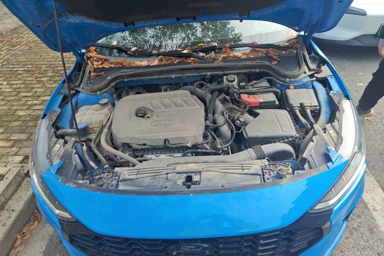Used Ford Focus 2022 Sedan EcoBoost 180 Automatic Performance Edition Engine Bay