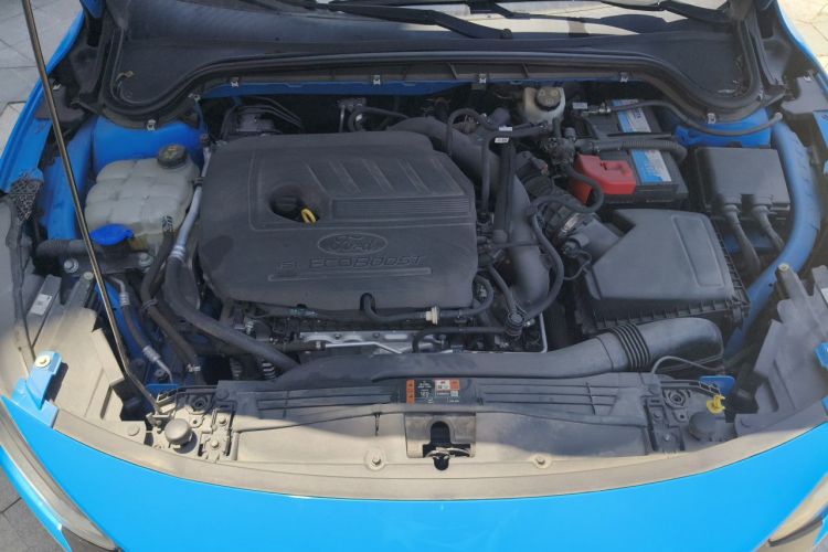 Used Ford Focus 2022 Sedan EcoBoost 180 Automatic Performance Edition Engine Bay