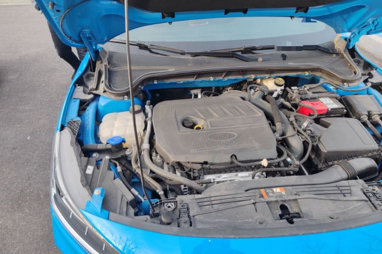 Used Ford Focus 2022 Sedan EcoBoost 180 Automatic ST Line Engine Bay Right