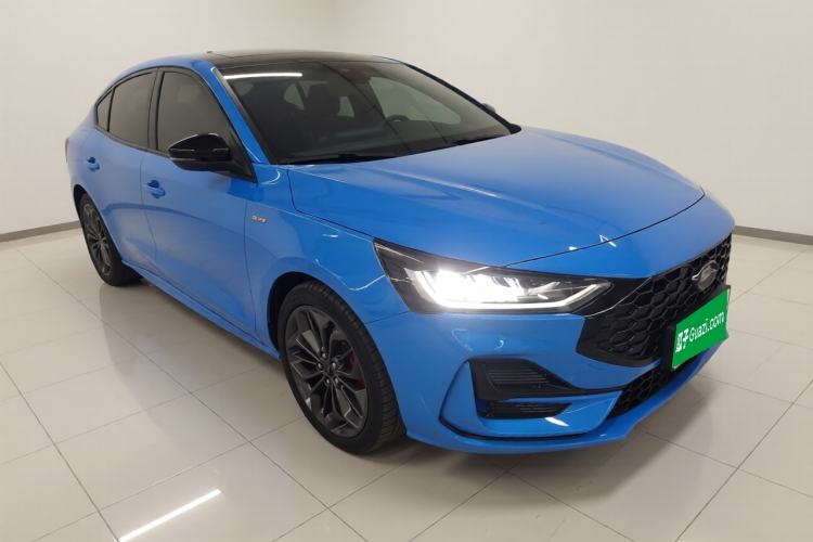 Used Ford Focus 2022 Sedan EcoBoost 180 Automatic ST Line Exterior 1