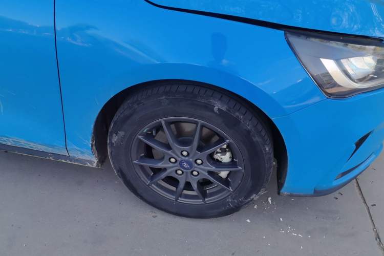 Used Ford Focus 2022 Hatchback EcoBoost 180 Automatic Performance Edition Exterior 1