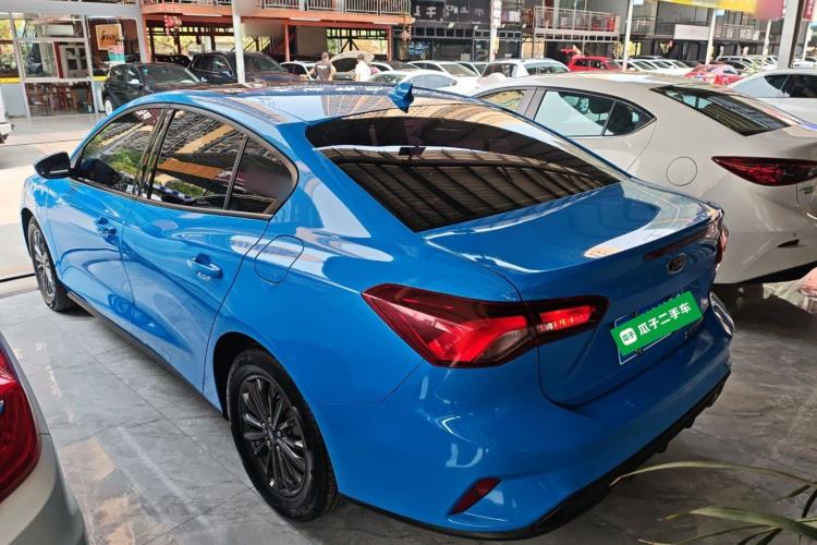 Used Ford Focus 2022 Sedan EcoBoost 180 Automatic Performance Edition Exterior 2