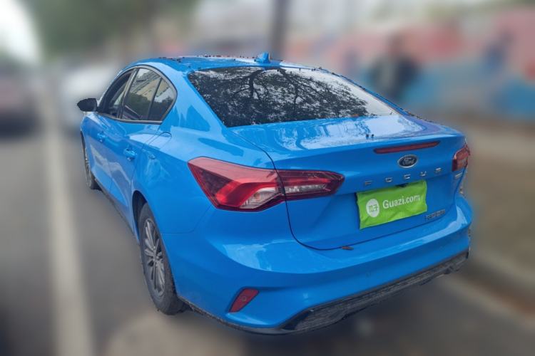 Used Ford Focus 2022 Sedan EcoBoost 180 Automatic Performance Edition Exterior 3