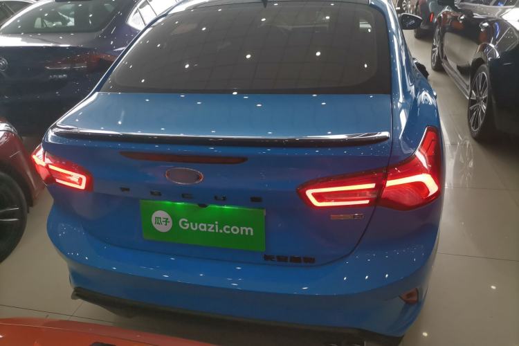 Used Ford Focus 2022 Sedan EcoBoost 180 Automatic S Edition Exterior 4