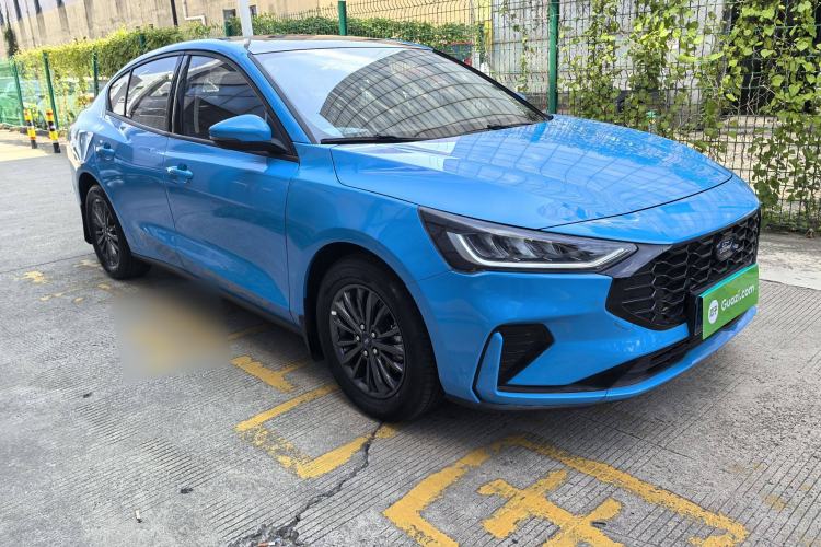 Used Ford Focus 2022 Sedan EcoBoost 180 Automatic Performance Edition Exterior 5