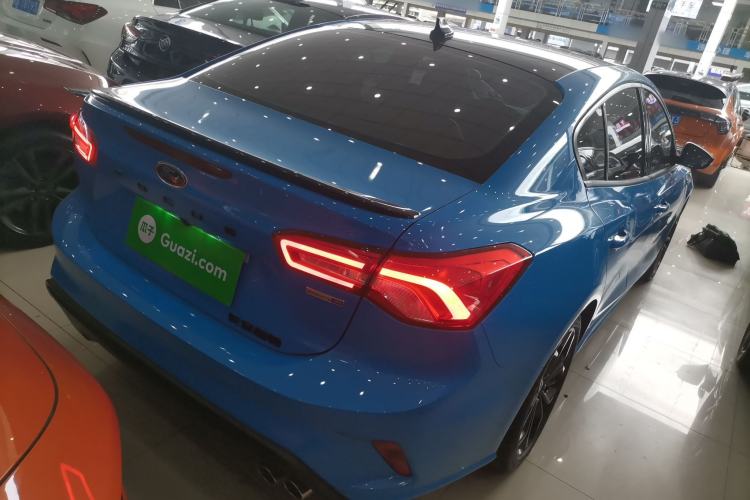 Used Ford Focus 2022 Sedan EcoBoost 180 Automatic S Edition Exterior 5