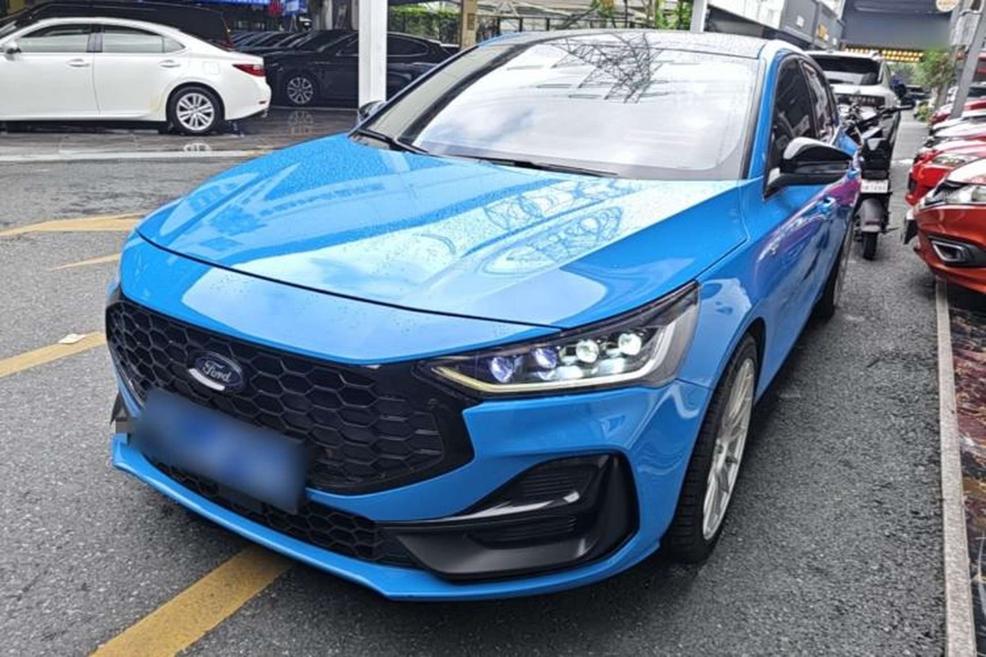Used Ford Focus 2022 Hatchback EcoBoost 180 Automatic ST Line Front Left 45 Deg