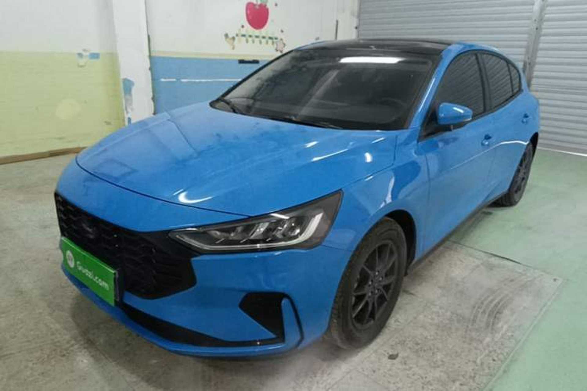 Used Ford Focus 2022 Hatchback EcoBoost 180 Automatic Performance Edition Front Left 45 Deg