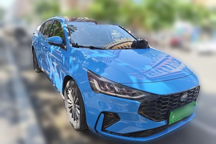 Used Ford Focus 2022 Sedan EcoBoost 180 Automatic Performance Edition Front Right 45 Deg