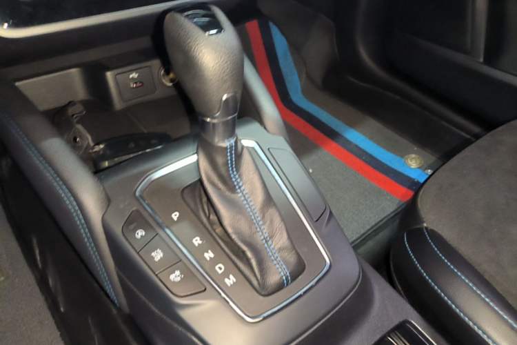 Used Ford Focus 2022 Hatchback EcoBoost 180 Automatic S Edition Gear Lever