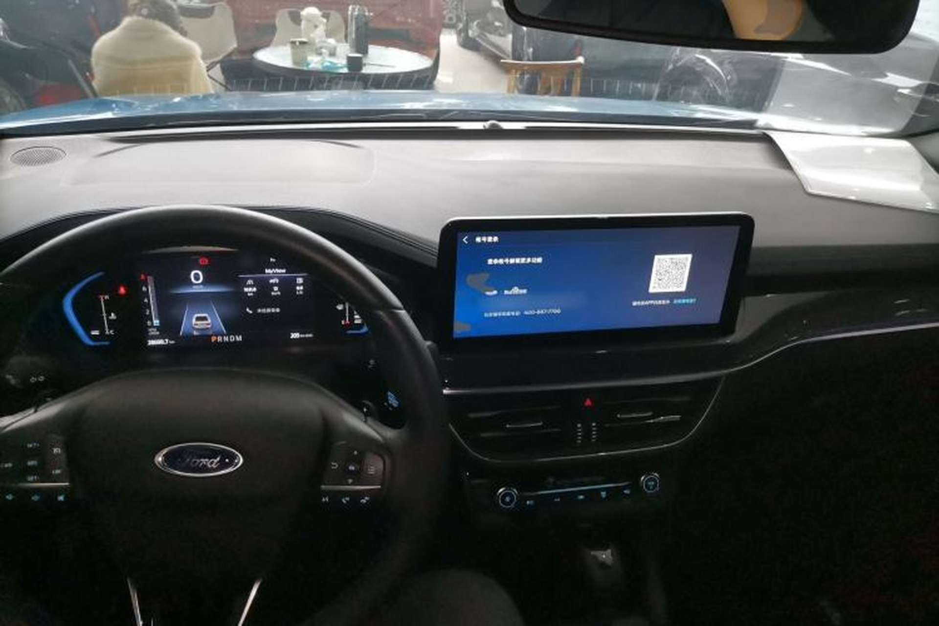 Used Ford Focus 2022 Sedan EcoBoost 180 Automatic S Edition Interior 2