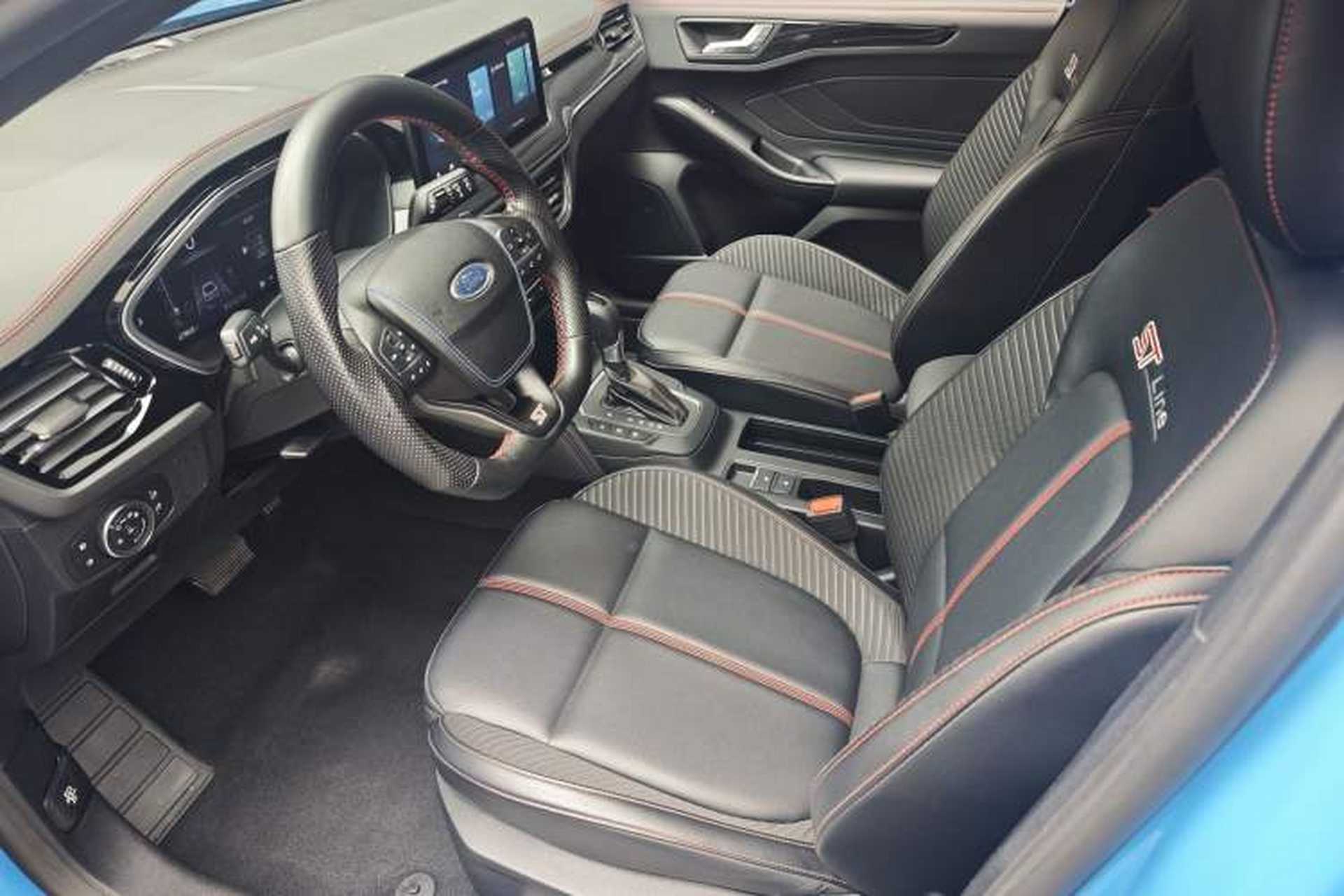 Used Ford Focus 2022 Hatchback EcoBoost 180 Automatic ST Line Interior 3