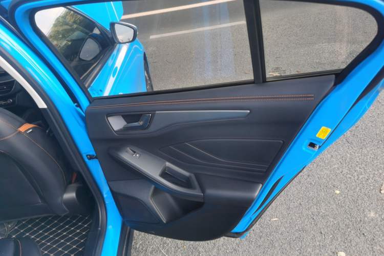 Used Ford Focus 2022 Sedan EcoBoost 180 Automatic Performance Edition Interior 6