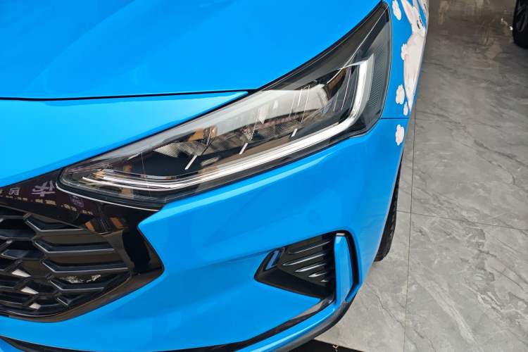 Used Ford Focus 2022 Sedan EcoBoost 180 Automatic Performance Edition Left Front Headlight