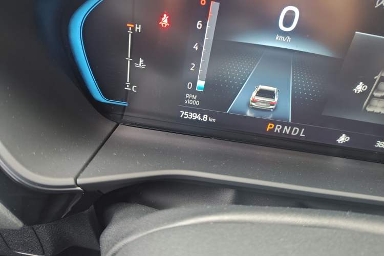 Used Ford Focus 2022 Sedan EcoBoost 180 Automatic Performance Edition Odometer Close Up