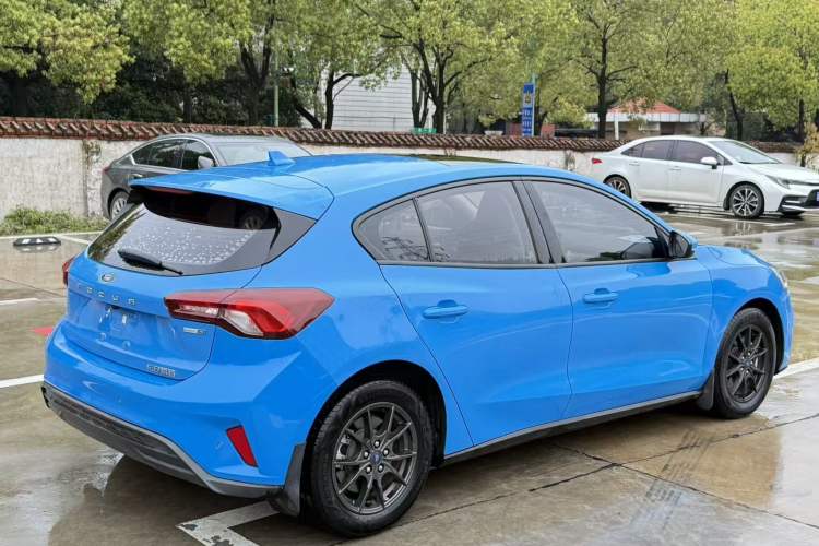 Used Ford Focus 2022 Hatchback EcoBoost 180 Automatic Performance Edition Rear Right 45 Deg