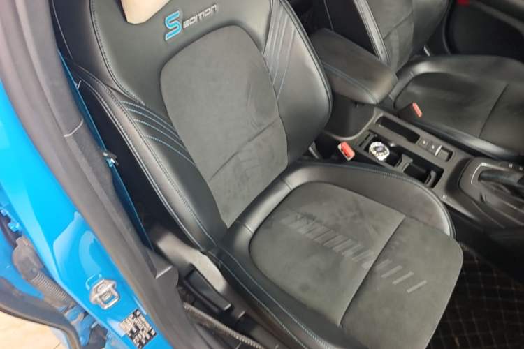 Used Ford Focus 2022 Hatchback EcoBoost 180 Automatic S Edition Right Front Seat