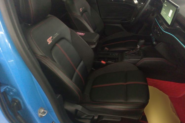 Used Ford Focus 2022 Sedan EcoBoost 180 Automatic ST Line Right Front Seat