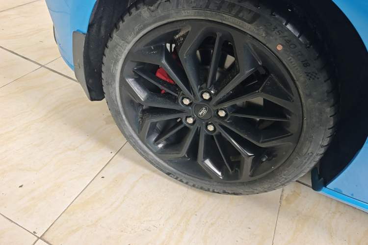 Used Ford Focus 2022 Hatchback EcoBoost 180 Automatic S Edition Right Rear Wheel Hub