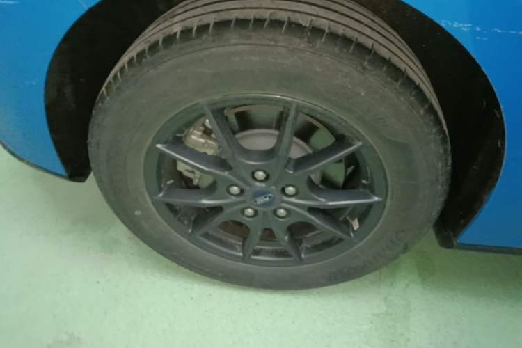 Used Ford Focus 2022 Hatchback EcoBoost 180 Automatic Performance Edition Right Rear Wheel Hub
