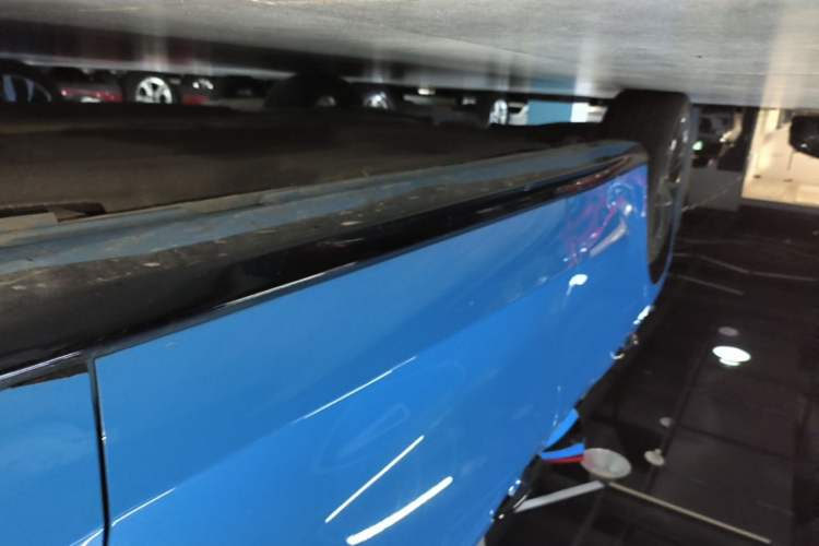 Used Ford Focus 2022 Hatchback EcoBoost 180 Automatic S Edition Right Side Sill