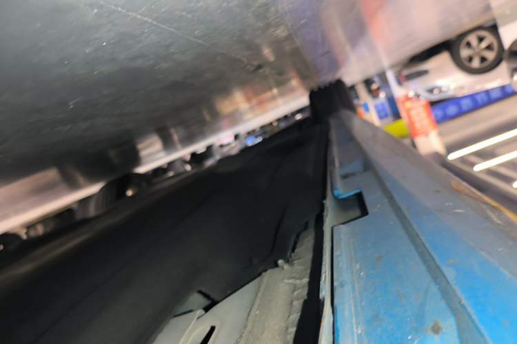 Used Ford Focus 2022 Hatchback EcoBoost 180 Automatic S Edition Right Side Sill