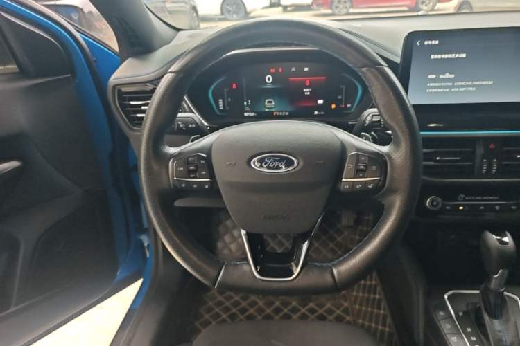 Used Ford Focus 2022 Hatchback EcoBoost 180 Automatic S Edition Steering Wheel
