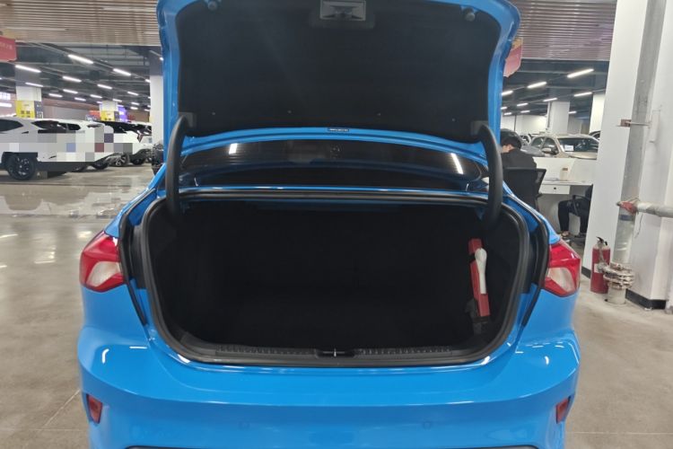 Used Ford Focus 2022 Sedan EcoBoost 180 Automatic ST Line Trunk