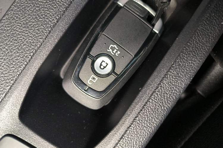 Used Ford Focus 2022 Hatchback EcoBoost 180 Automatic S Edition Vehicle Key