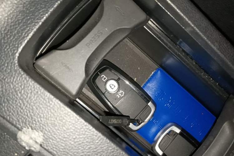 Used Ford Focus 2022 Hatchback EcoBoost 180 Automatic Performance Edition Vehicle Key