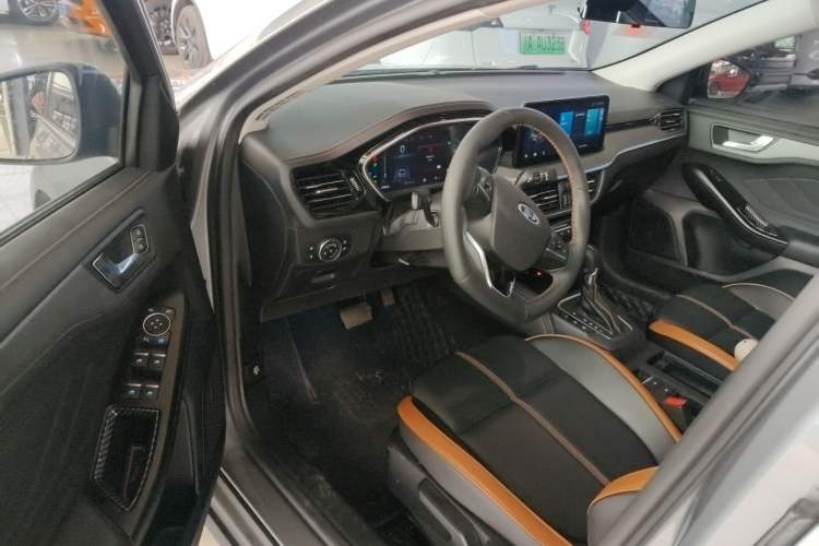 Used Ford Focus 2022 Sedan EcoBoost 180 Automatic Performance Edition Driver Seat