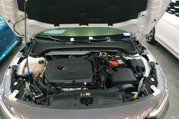 Used Ford Focus 2022 Sedan EcoBoost 180 Automatic ST Line Engine Bay