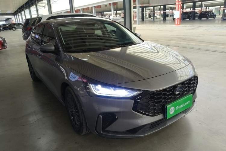 Used Ford Focus 2022 Sedan EcoBoost 180 Automatic Performance Edition Exterior 1