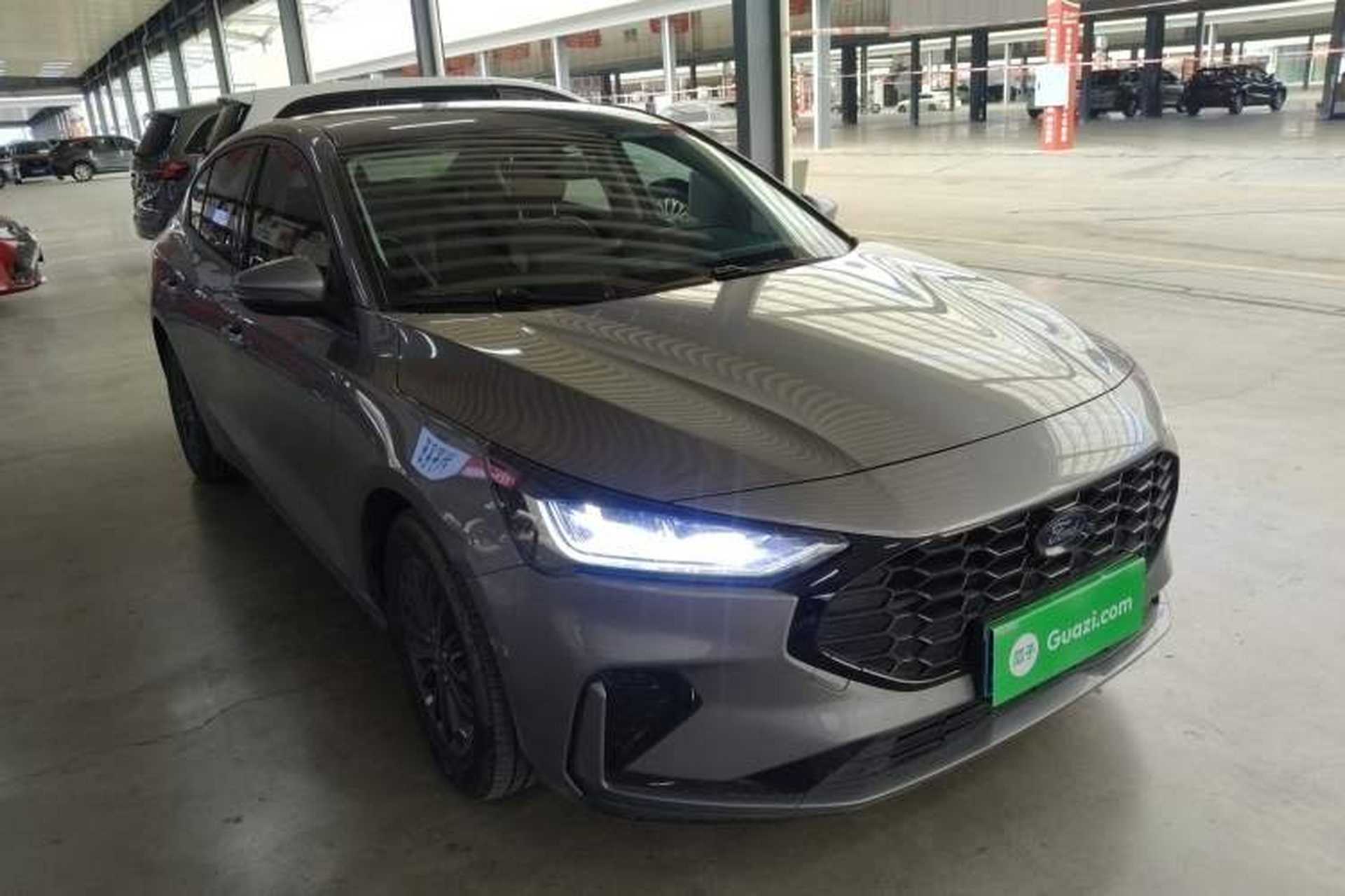 Used Ford Focus 2022 Sedan EcoBoost 180 Automatic Performance Edition Exterior 1