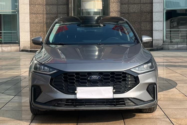Used Ford Focus 2022 Sedan EcoBoost 180 Automatic Performance Edition Exterior 6