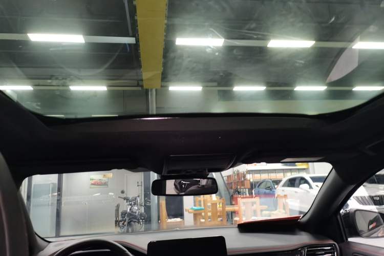 Used Ford Focus 2022 Hatchback EcoBoost 180 Automatic ST Line Headliner