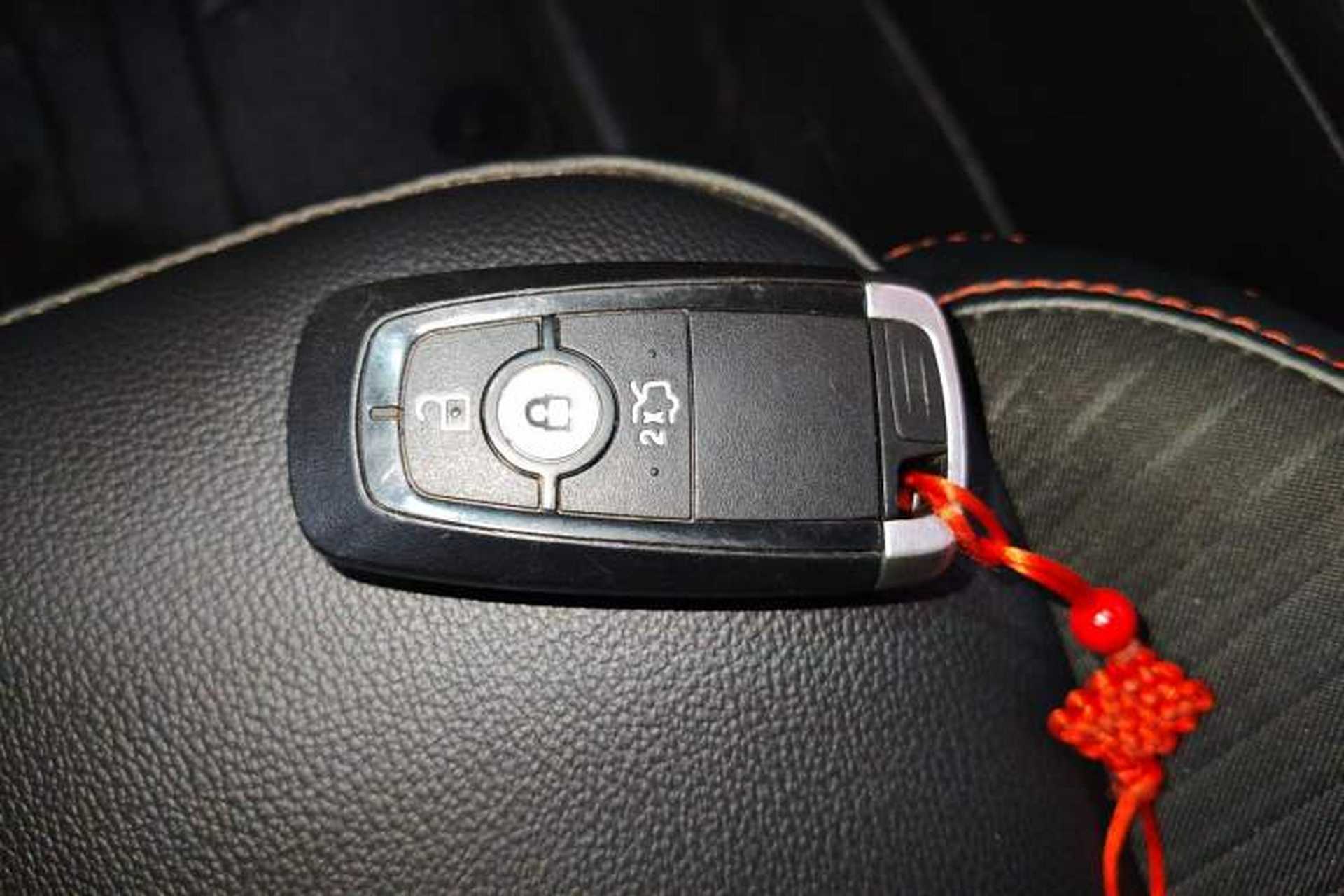 Used Ford Focus 2022 Sedan EcoBoost 180 Automatic ST Line Interior 1