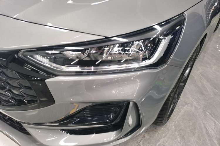 Used Ford Focus 2022 Hatchback EcoBoost 180 Automatic ST Line Left Front Headlight