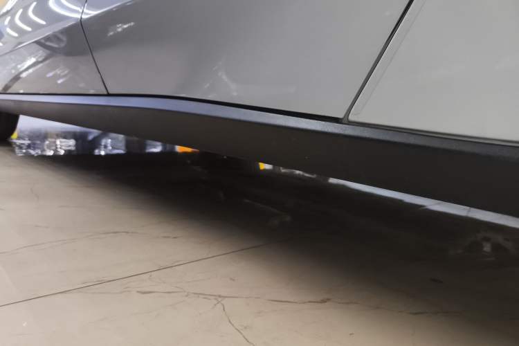Used Ford Focus 2022 Sedan EcoBoost 180 Automatic Performance Edition Left Side Sill