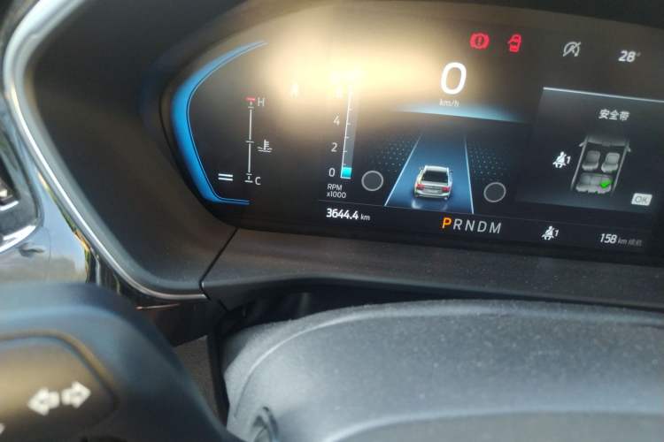 Used Ford Focus 2022 Hatchback EcoBoost 180 Automatic ST Line Odometer Close Up