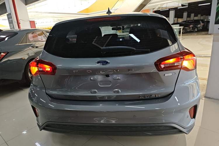 Used Ford Focus 2022 Hatchback EcoBoost 180 Automatic Performance Edition Rear